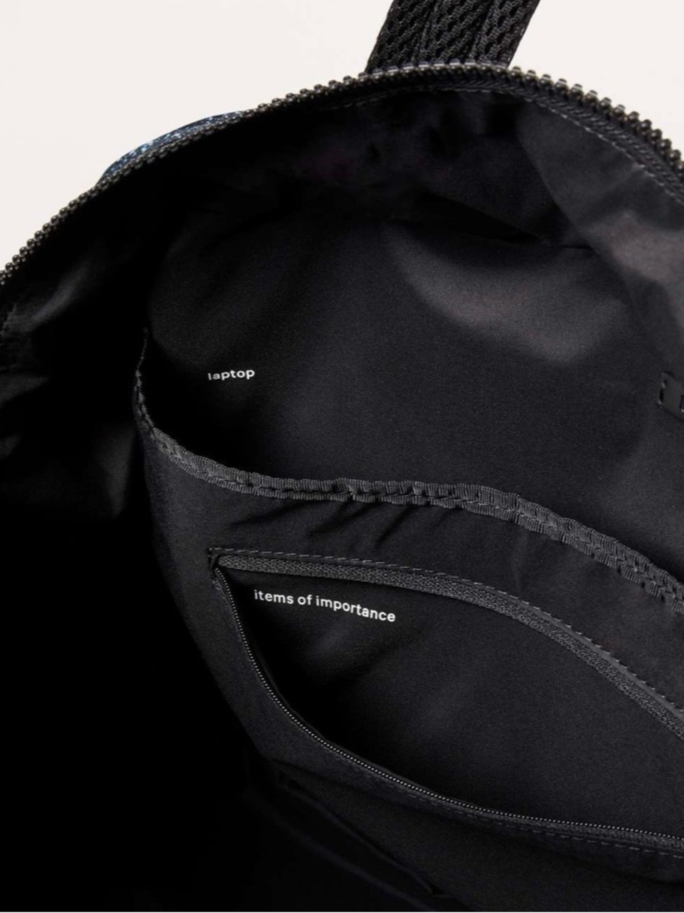 Lululemon Everywhere Duffel *27L
Mineralize Multi - Picture 4 of 10